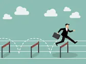 MakeMyTrip (MMYT) Rises but Trails the Market; Earnings Outlook and Rich Valuation in Focus